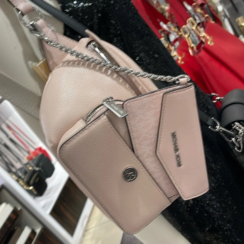 MICHAEL KORS Maisie Large Pebbled Leather 2-in-1 Sling Pack Lt Powder Blush  NWT